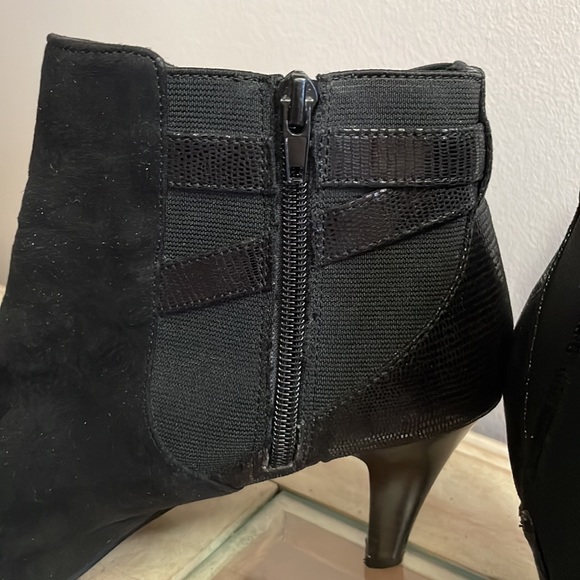Karen Scott Majar Booties Size 11 - Picture 4 of 9